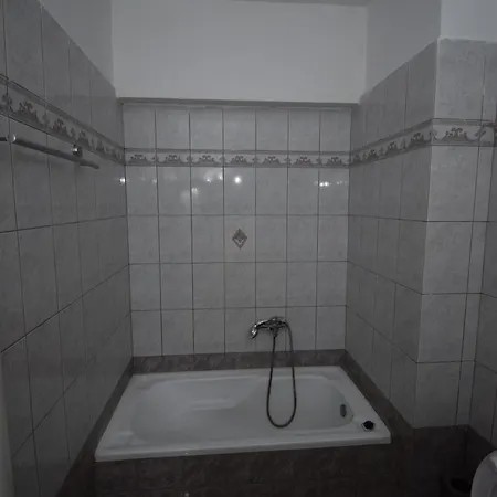 Balkanisateur A * Kavala