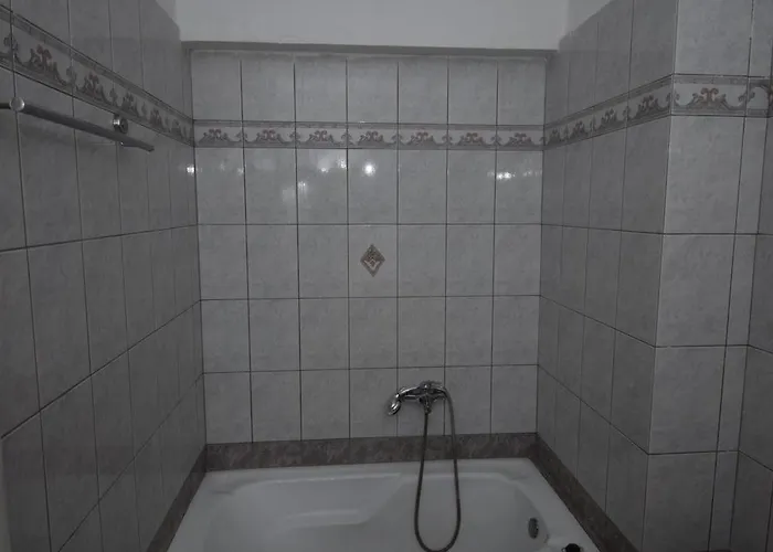 Balkanisateur A * Cavala